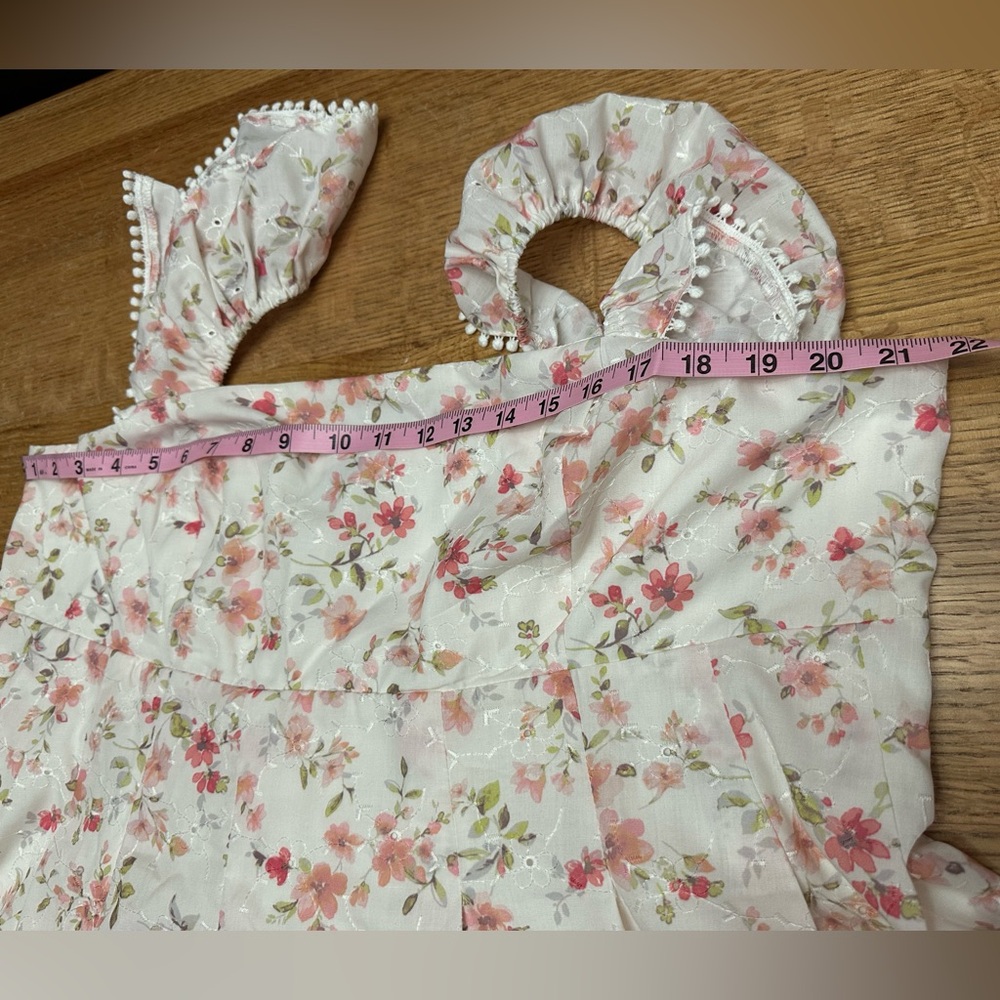 Arula ALTAR'D STATE NWOT ivory floral tiered romper ruffle smocked straps sz 2X - Picture 6 of 9